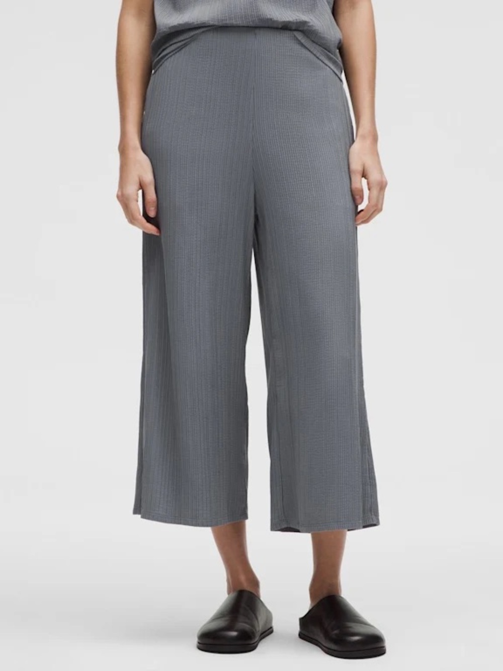Lululemon Pleated Stretch HR Wide Leg Crop Pants Gray Size S New $118